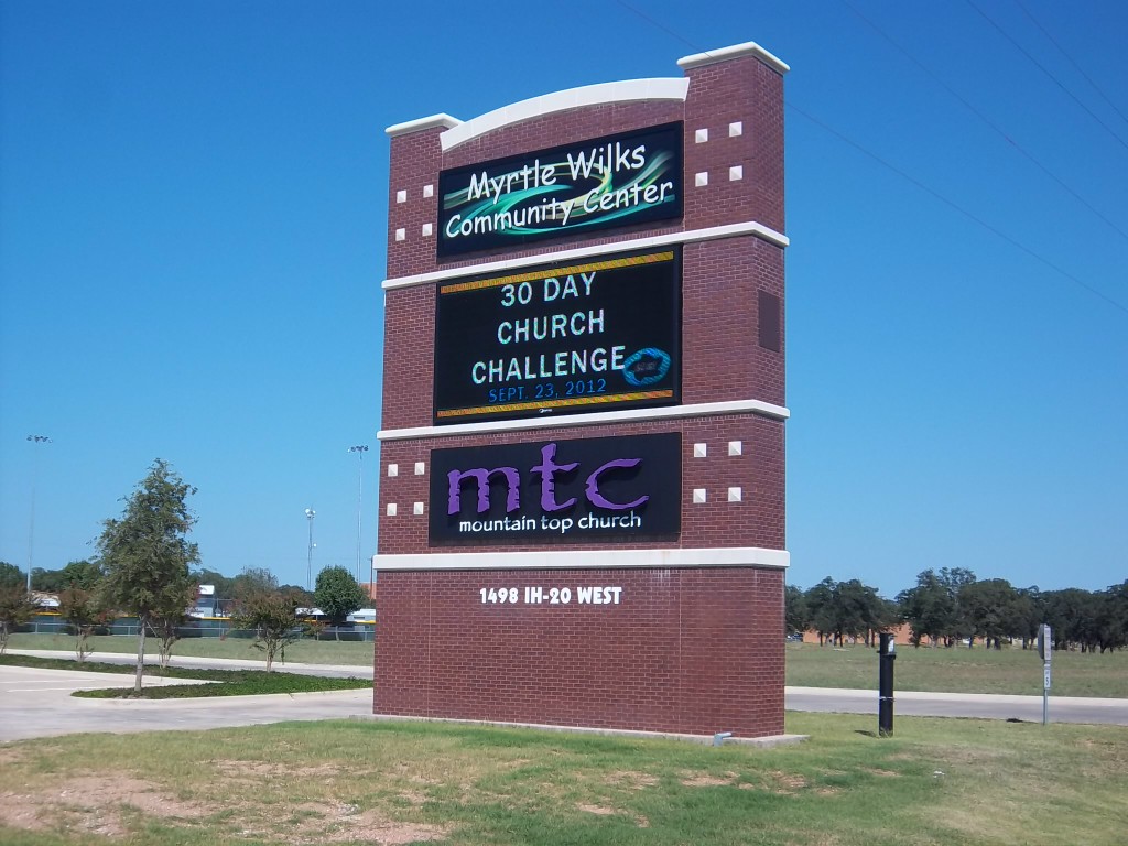 Upgrade Your Look with Custom Signs in Arlington, TX