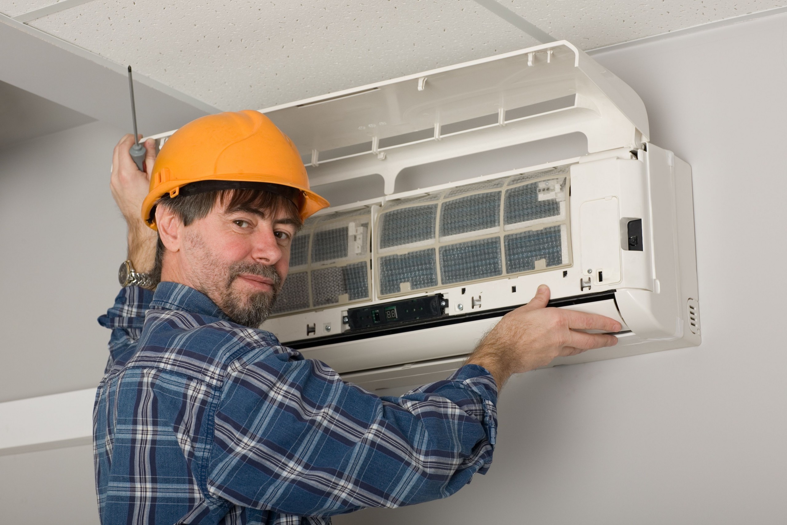 Making the Hot and Humid Summers in Jacksonville, FL, More Comfortable