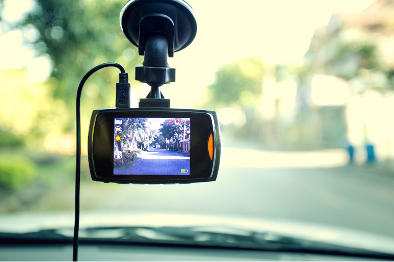 Role of GPS Fleet Tracking and Dashboard Cameras in Enhancing Efficiency