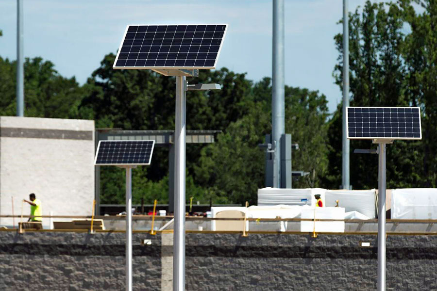 Commercial Led Solar Lights: An Eco-Friendly Alternative to Commercial Lighting