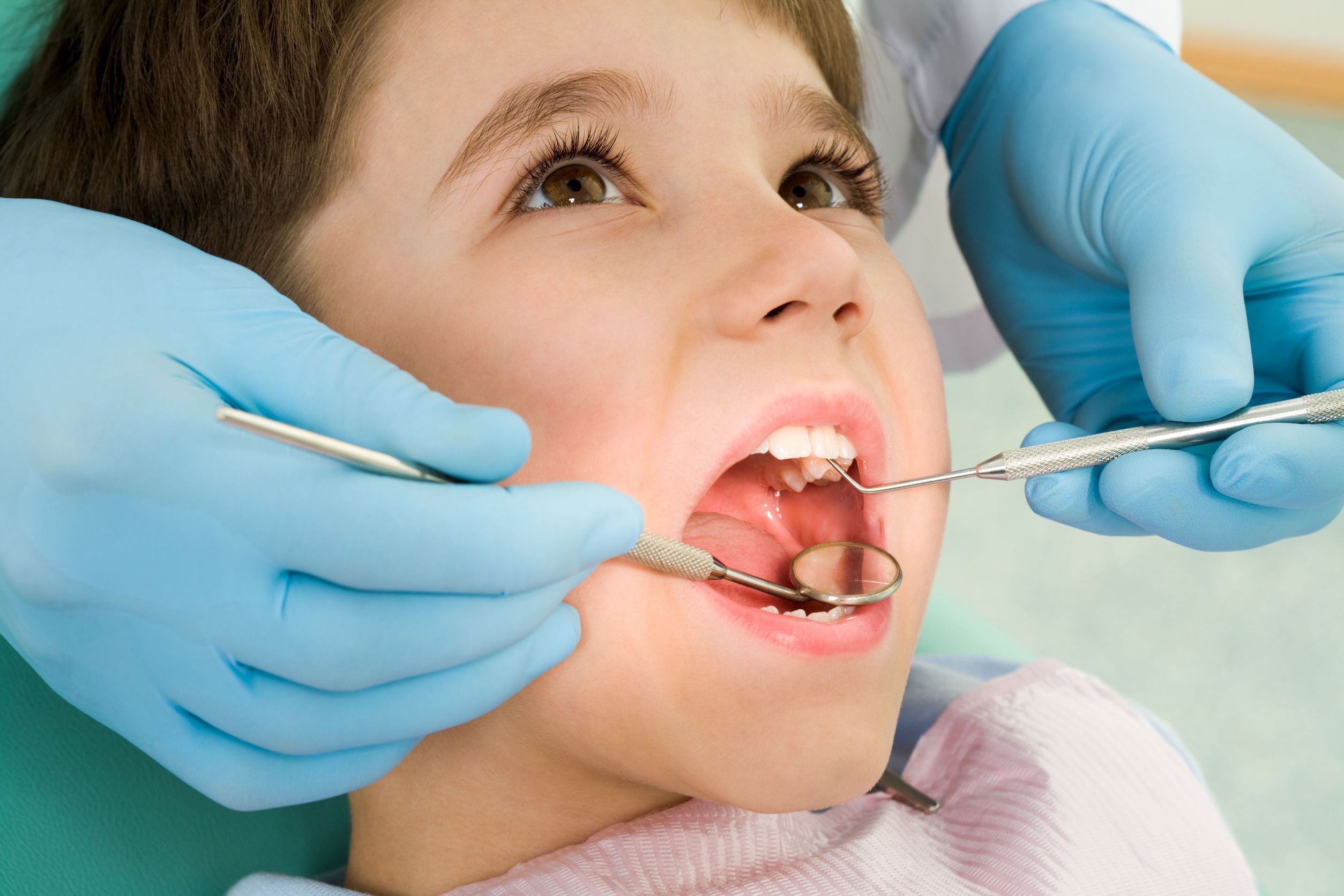 Gain Confidence with Dental Implants in Doral