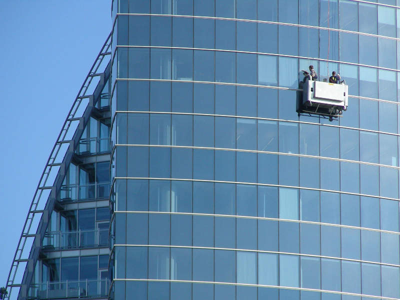 Utilizing Professional Curtain Wall Glass Installation in VA