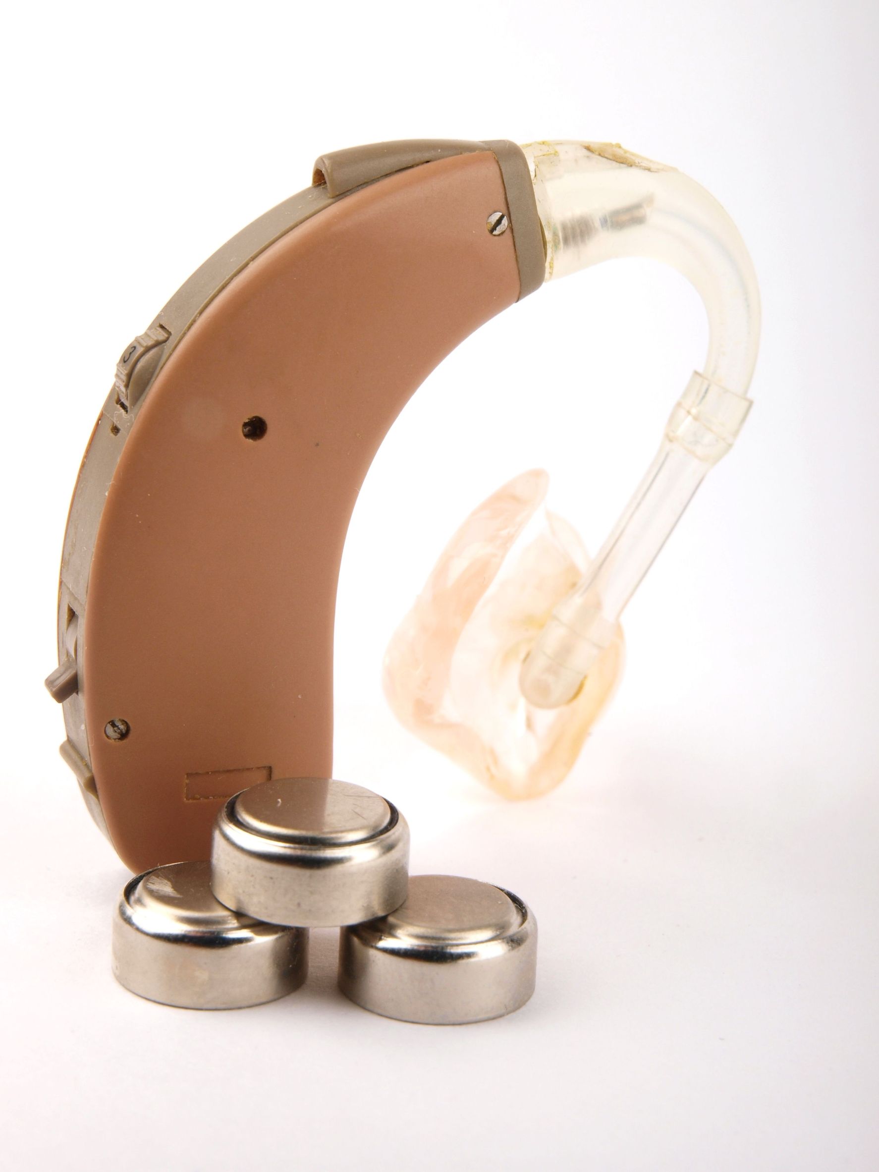 How Style and Design Determine the Quality of Hearing Aids in Naperville, IL