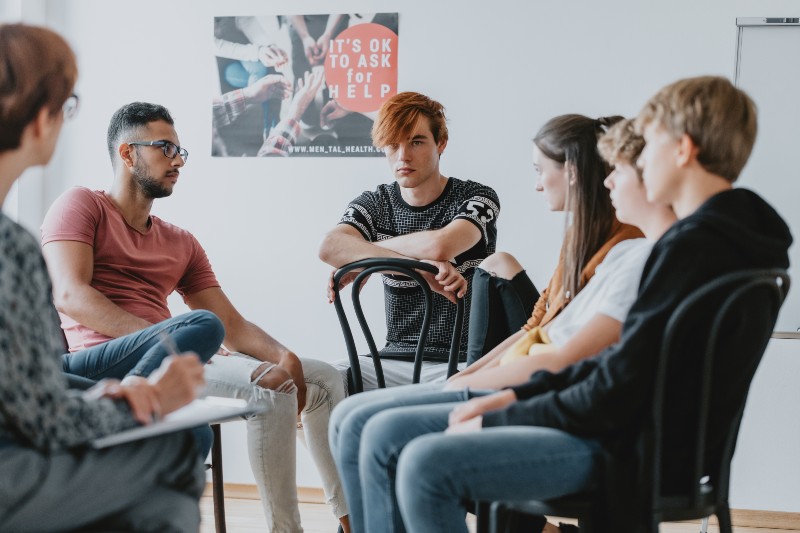 Look for the Best Drug Abuse Treatment Centers in Arizona When a Loved One Needs This Service