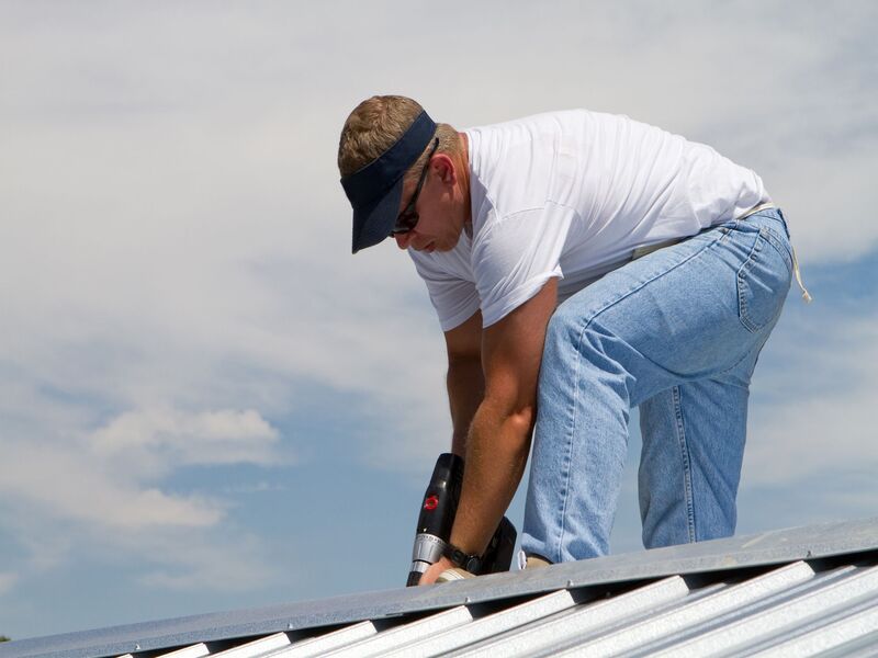 Warning Signs Your Home Needs Flat Roof Repair Kansas City KS Before Leaks Start