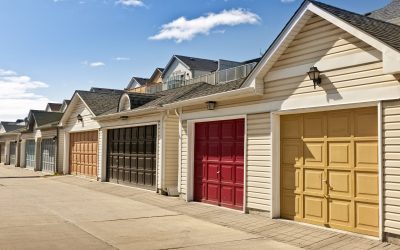 Front Entry Doors vs. Fiberglass: What Homeowners Should Know Before Buying