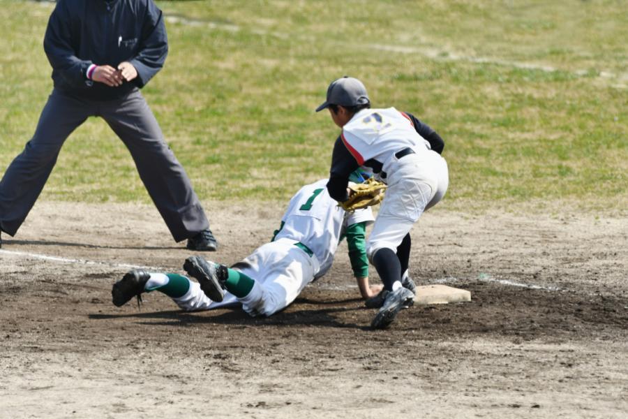 What College Softball Coaches Look For: Key Traits and Skills