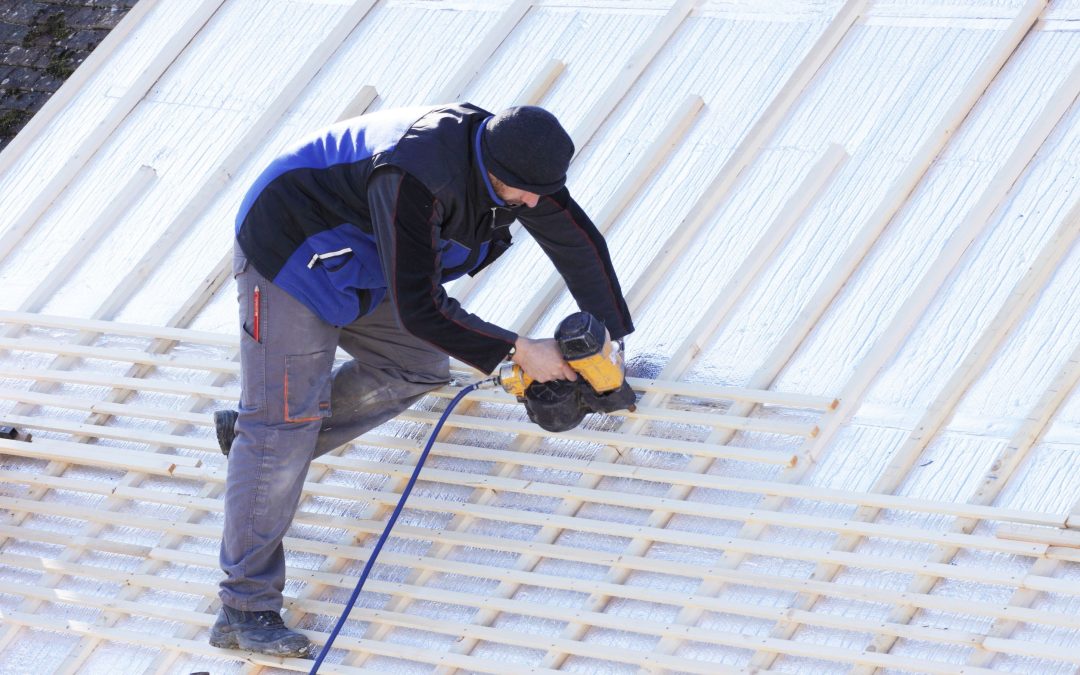 Five Signs You Need a Roofing Contractor Philadelphia, MS Homeowners Should Watch For